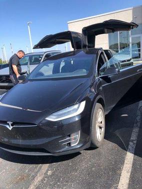 2017 Tesla Model X 90D