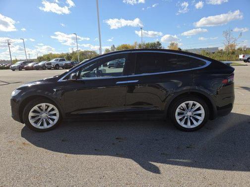 2017 Tesla Model X 90D