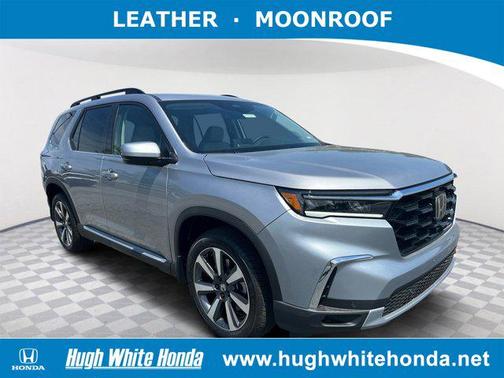 2025 Honda Pilot Touring 8-Passenger