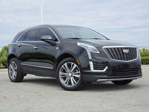Stellar Black Metallic 2024 Cadillac XT5 Premium Luxury