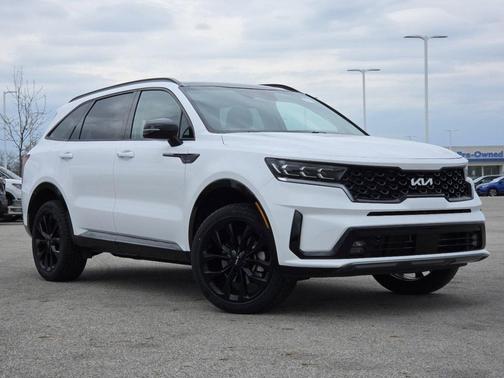 Glacial White Pearl 2023 Kia Sorento SX