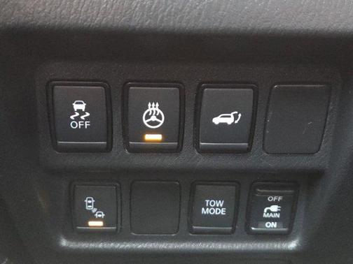 2020 Nissan Pathfinder SL 2WD