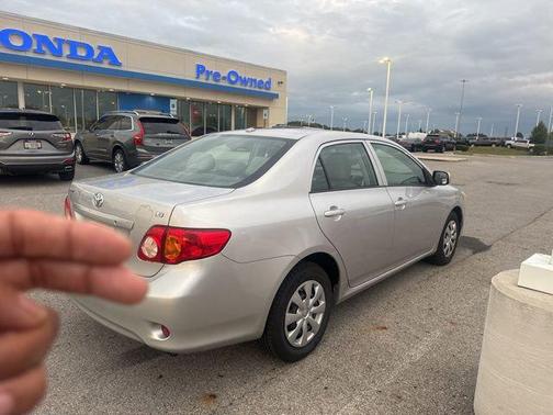 2010 Toyota Corolla LE