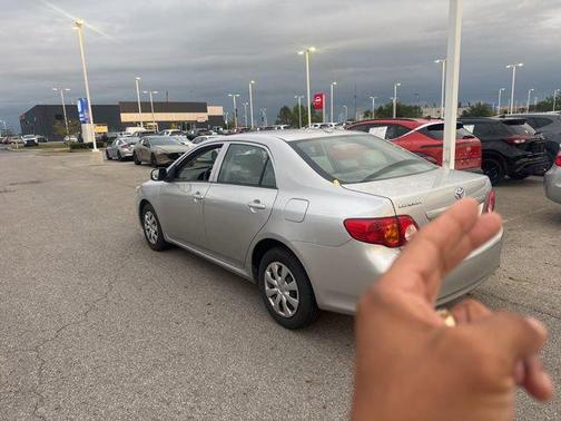 2010 Toyota Corolla LE