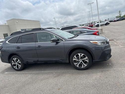 2022 Subaru Outback Limited XT