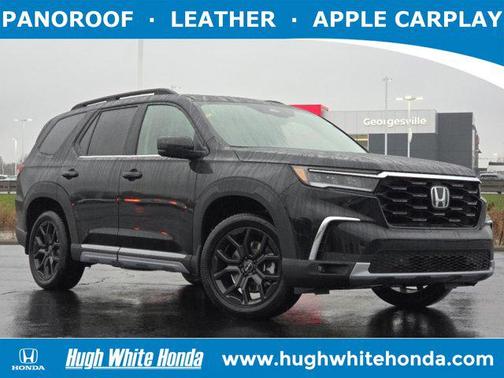 2025 Honda Pilot Touring 8-Passenger