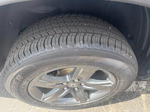 Crystal Black Pearl 2021 Honda Ridgeline RTL
