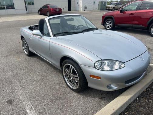 2003 Mazda MX-5 Miata LS