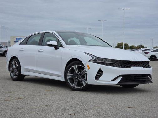 2023 Kia K5 EX