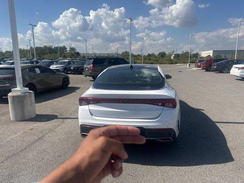 2023 Kia K5 EX