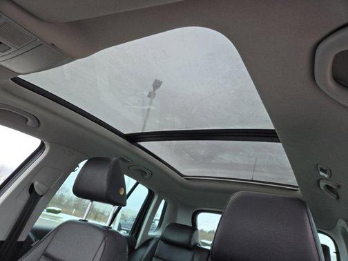 2011 Volkswagen Tiguan SE