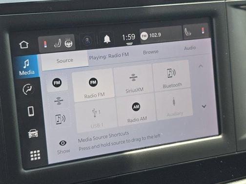 2023 Chrysler Voyager LX