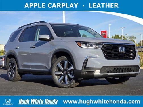 2025 Honda Pilot Touring 8-Passenger