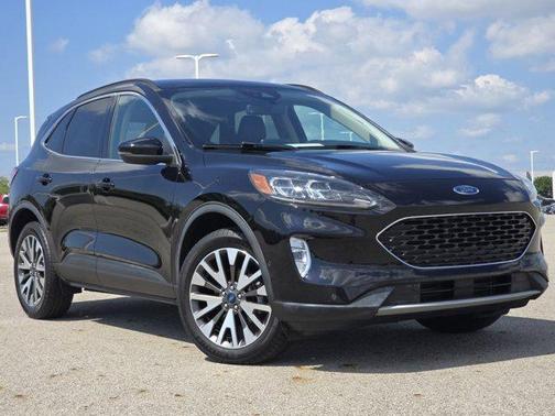 2020 Ford Escape Titanium