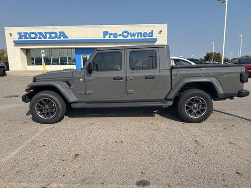 2020 Jeep Gladiator Overland