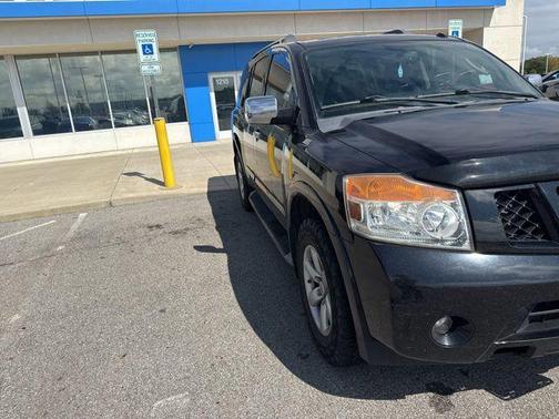 2012 Nissan Armada SV