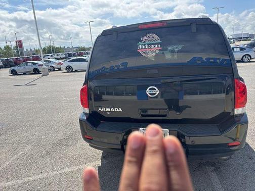2012 Nissan Armada SV