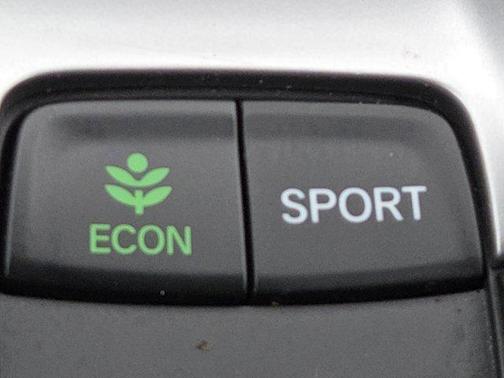 2022 Honda Accord Hybrid Base