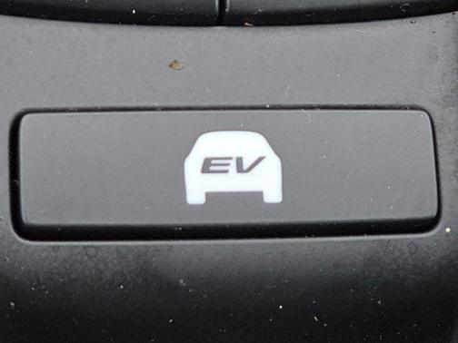 2022 Honda Accord Hybrid Base
