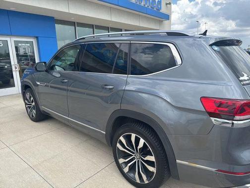 2021 Volkswagen Atlas 3.6L SEL Premium