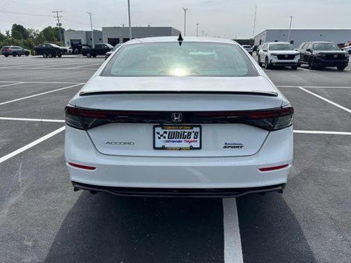 2025 Honda Accord Hybrid Base