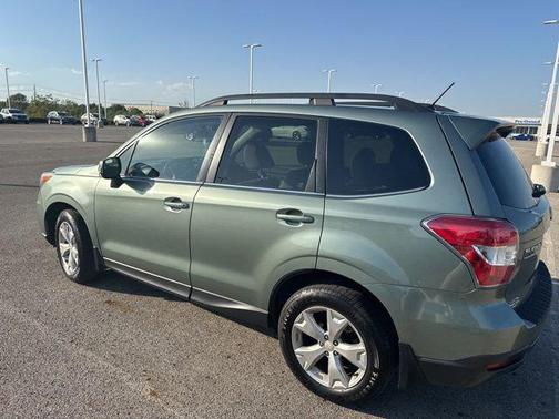 2014 Subaru Forester 2.5i Touring