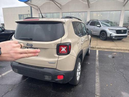 2016 Jeep Renegade Latitude