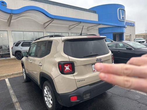 2016 Jeep Renegade Latitude