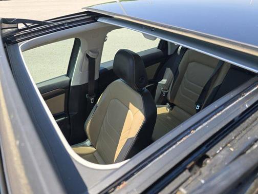 2019 Volkswagen Jetta 1.4T SEL Premium