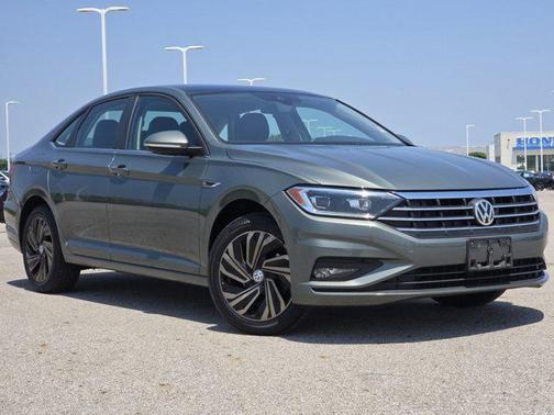 2019 Volkswagen Jetta 1.4T SEL Premium