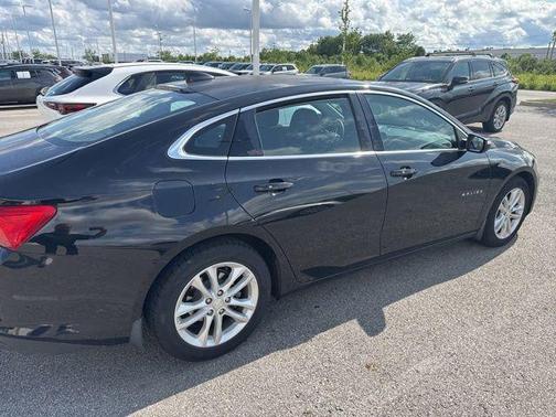 2016 Chevrolet Malibu 1LT