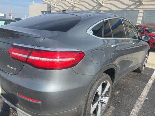 2017 Mercedes-Benz GLC 300 4MATIC Coupe