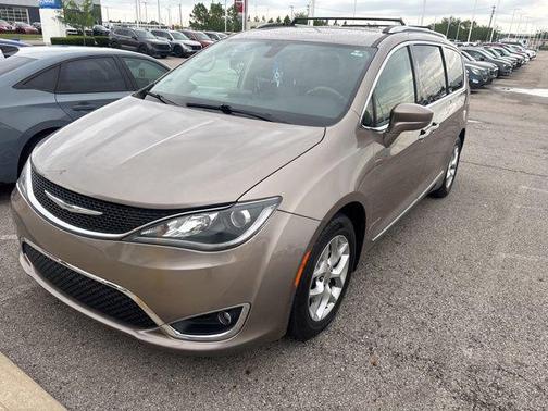 Molten Silver 2017 Chrysler Pacifica Touring-L