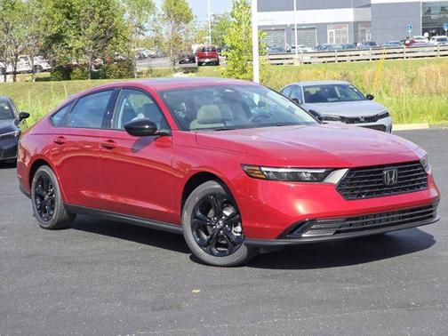 2025 Honda Accord Sport SE 1.5T