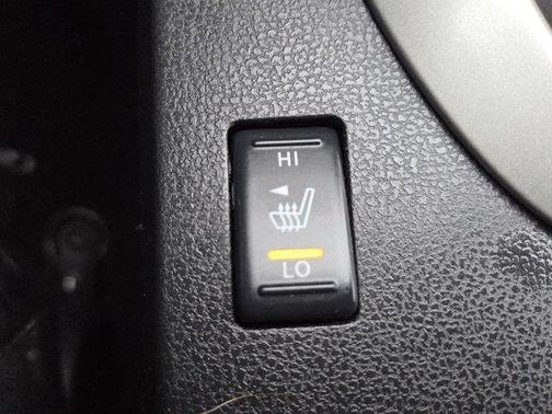 2012 Nissan Rogue SV w/SL Pkg