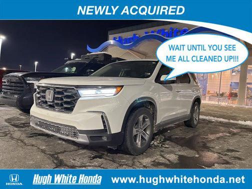 2023 Honda Pilot AWD EX-L 8 Passenger