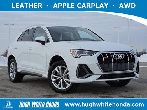 2025 Audi Q3 Premium 45 TFSI S line quattro Tiptronic