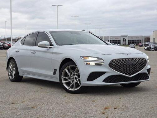 2022 Genesis G70 2.0T AWD