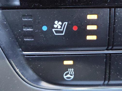 2016 Hyundai SONATA Hybrid Limited