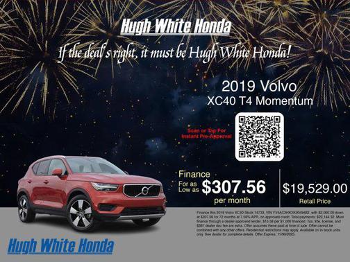 2019 Volvo XC40 T4 Momentum