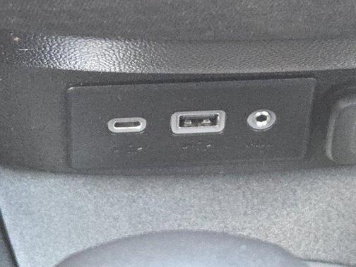 2021 Chevrolet Malibu FWD LT