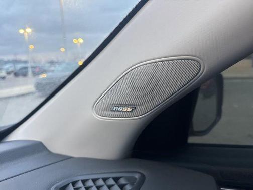 2024 Honda Pilot Touring 8-Passenger