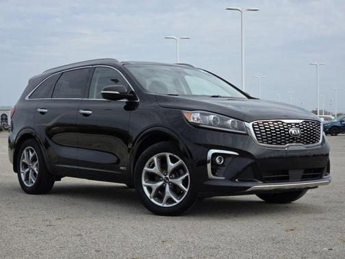 Ebony Black 2020 Kia Sorento SX