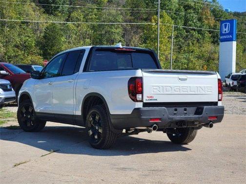 2025 Honda Ridgeline Black