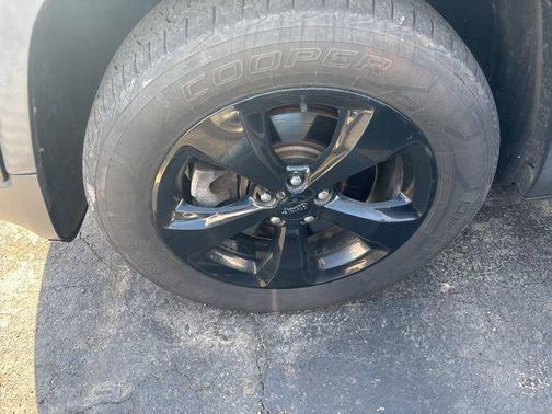 2016 Jeep Cherokee Altitude