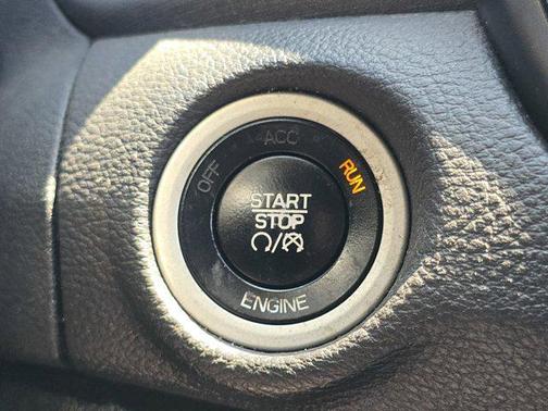 2016 Chrysler 200 S