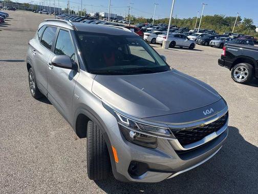 2023 Kia Seltos S