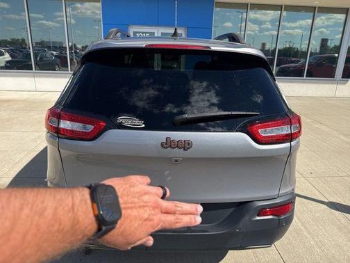 2016 Jeep Cherokee 75th Anniversary