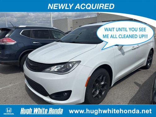 2018 Chrysler Pacifica Touring-L Plus