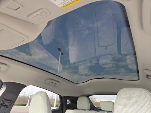 2022 Ford Mustang Mach-E Premium